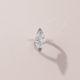Alliance solitaire marquise - or blanc