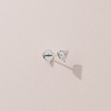 Boucles d'oreilles iconique - taille coeur - or blanc