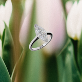 Alliance solitaire marquise - or blanc